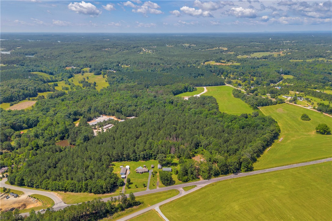 183 / Keowee School Road Seneca, SC 29672 - Photo 5 of 28
