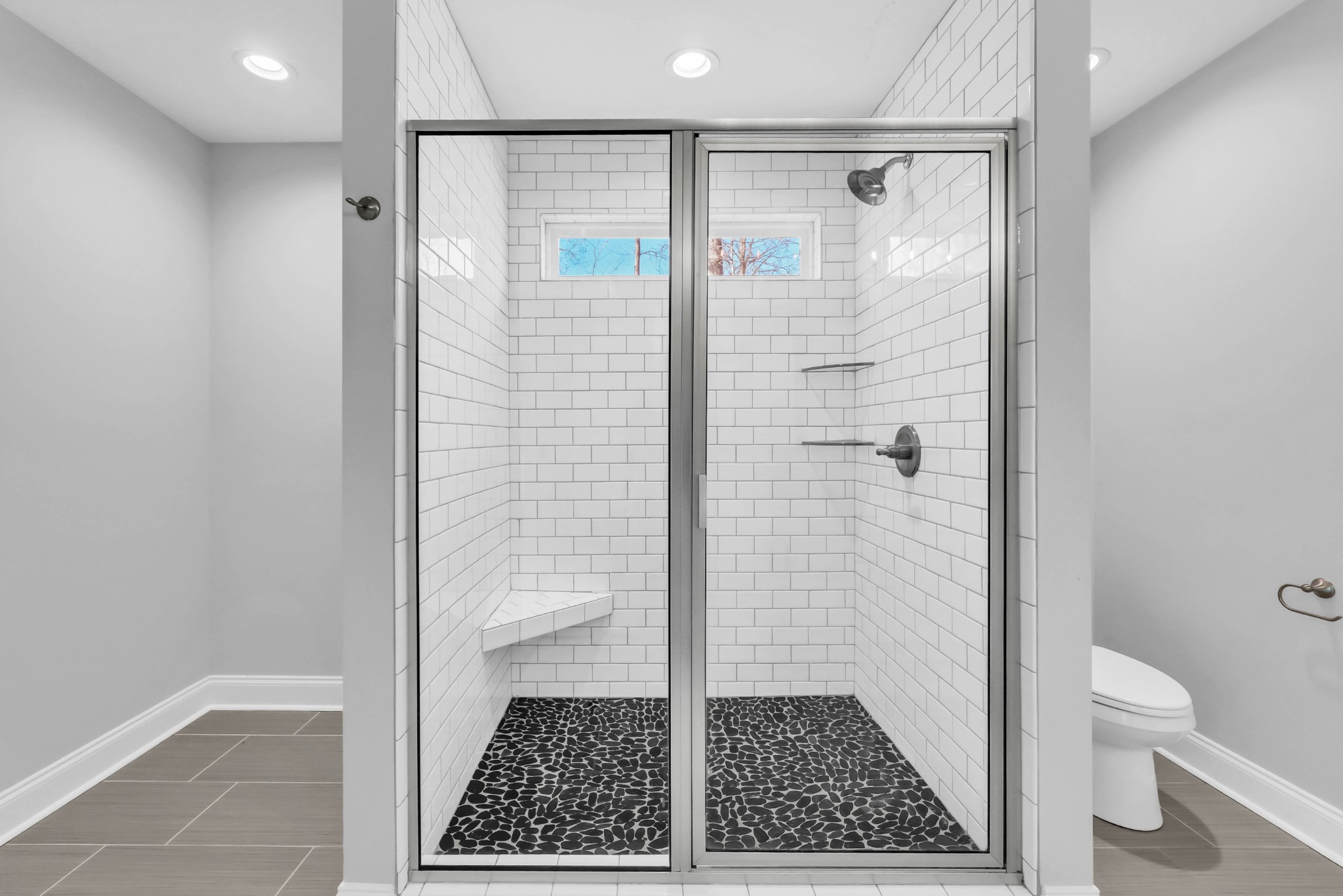 2320 Bearden Road Clarksville, TN 37043 - Photo 26 of 44 a bathroom with a shower