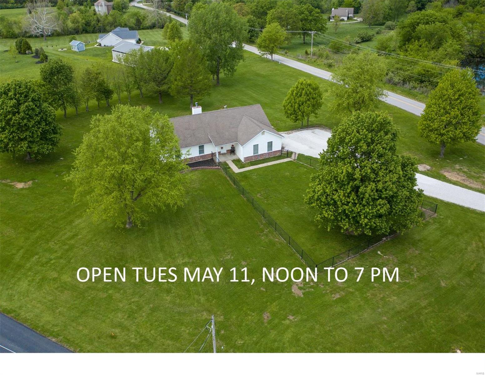 4495 Wilson Road Defiance, MO 63341 - Photo 1 of 29 Gallery Image 1
