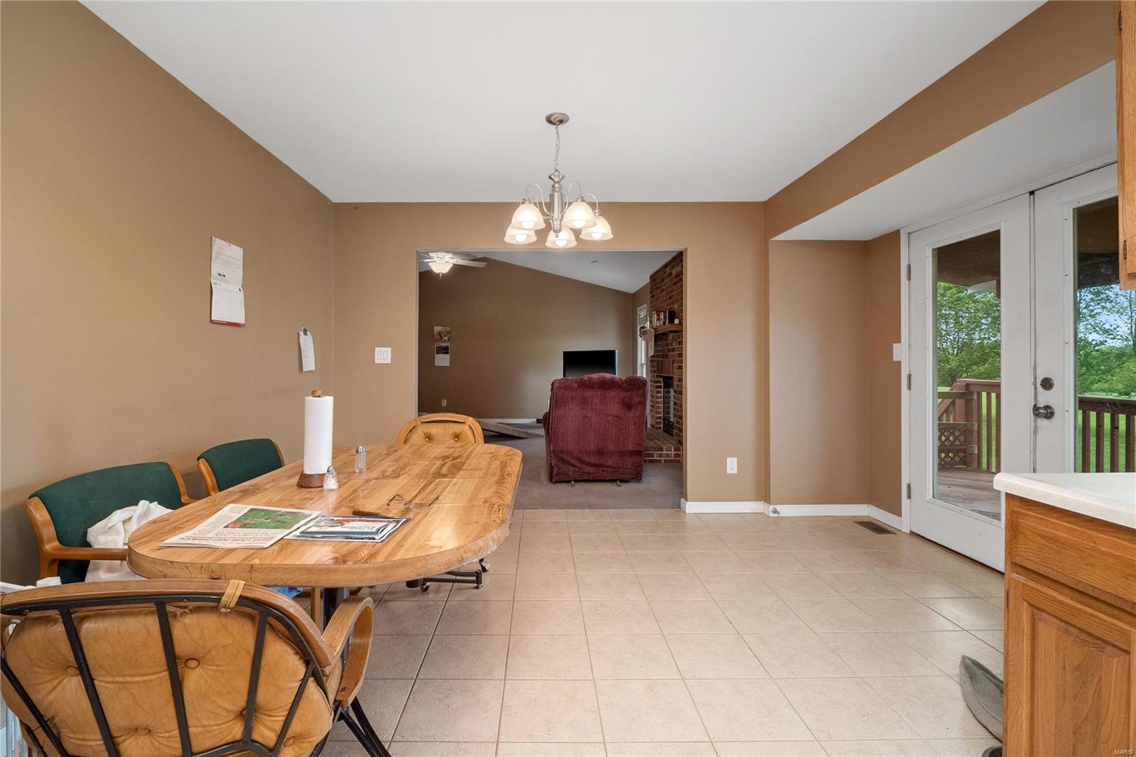 4495 Wilson Road Defiance, MO 63341 - Photo 15 of 29 Gallery Image 15