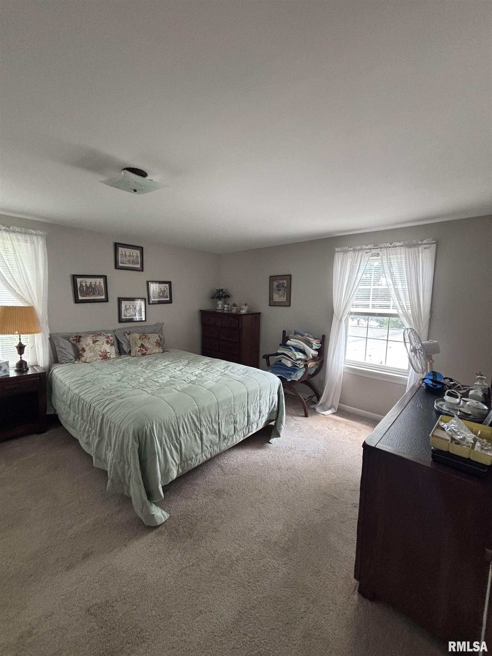 1204 Edgehill Road Jacksonville, IL 62650 - Photo 16 of 32
