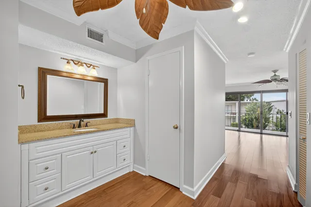 $400,000 | 382 Golfview Road, Unit C, North Palm Beach, FL 33408