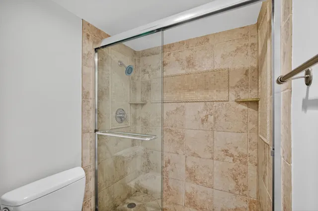 $400,000 | 382 Golfview Road, Unit C, North Palm Beach, FL 33408