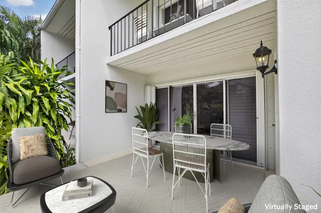 $400,000 | 382 Golfview Road, Unit C, North Palm Beach, FL 33408