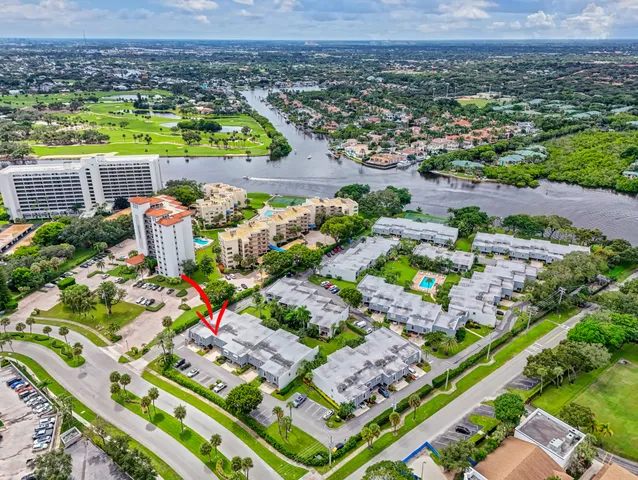 $400,000 | 382 Golfview Road, Unit C, North Palm Beach, FL 33408