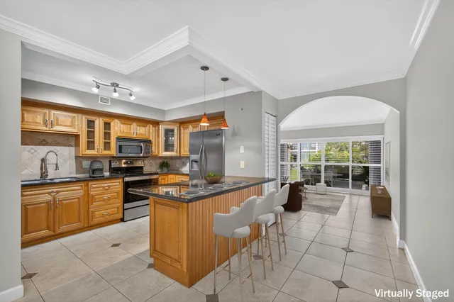 $400,000 | 382 Golfview Road, Unit C, North Palm Beach, FL 33408