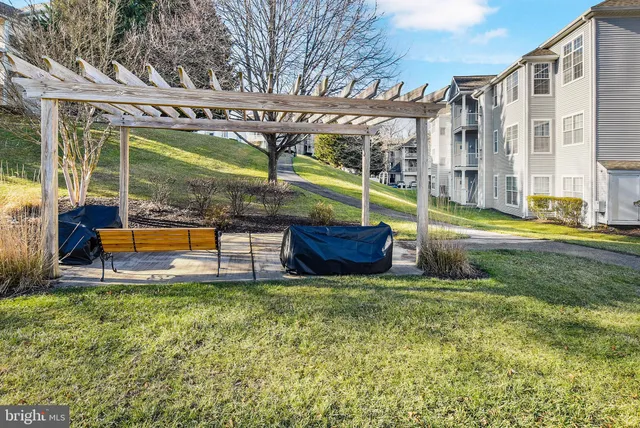 $2,075 | 5003 Hollington Drive, Unit 201, Owings Mills, MD 21117