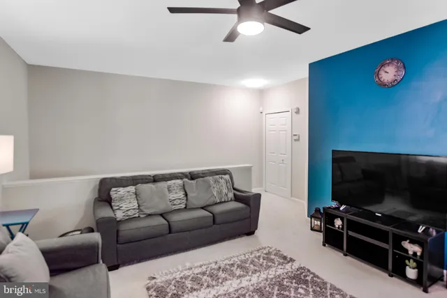 $2,075 | 5003 Hollington Drive, Unit 201, Owings Mills, MD 21117