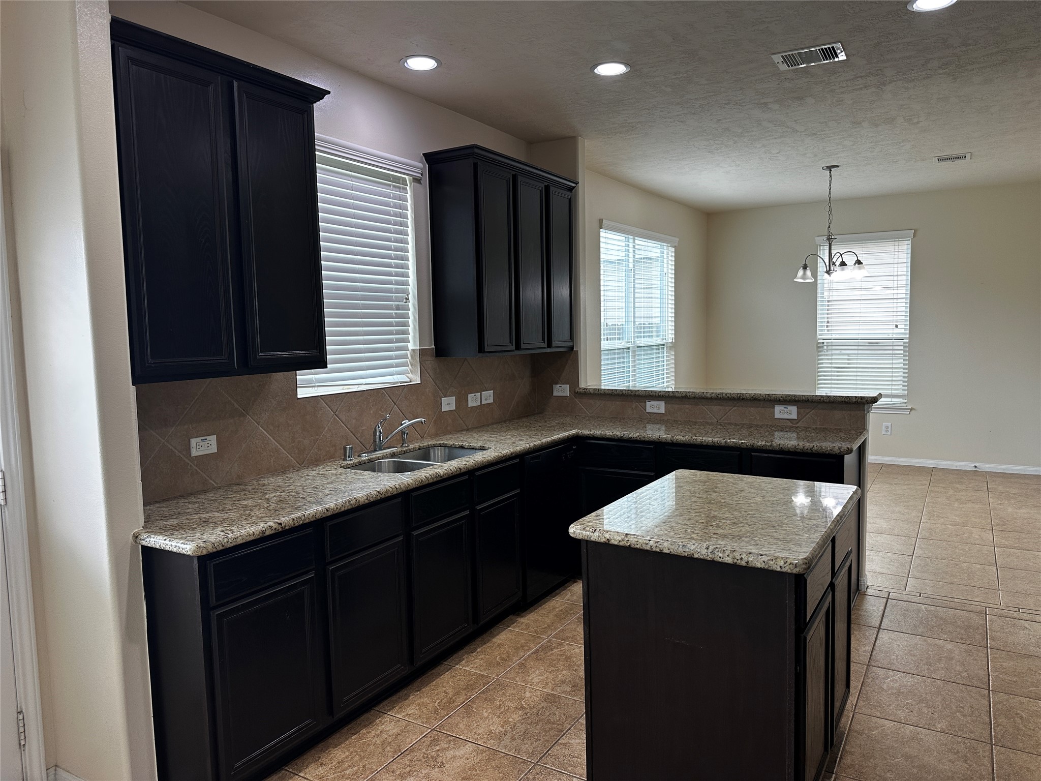 3523 Lilac Ranch Drive Katy, TX 77494 - Photo 7 of 21