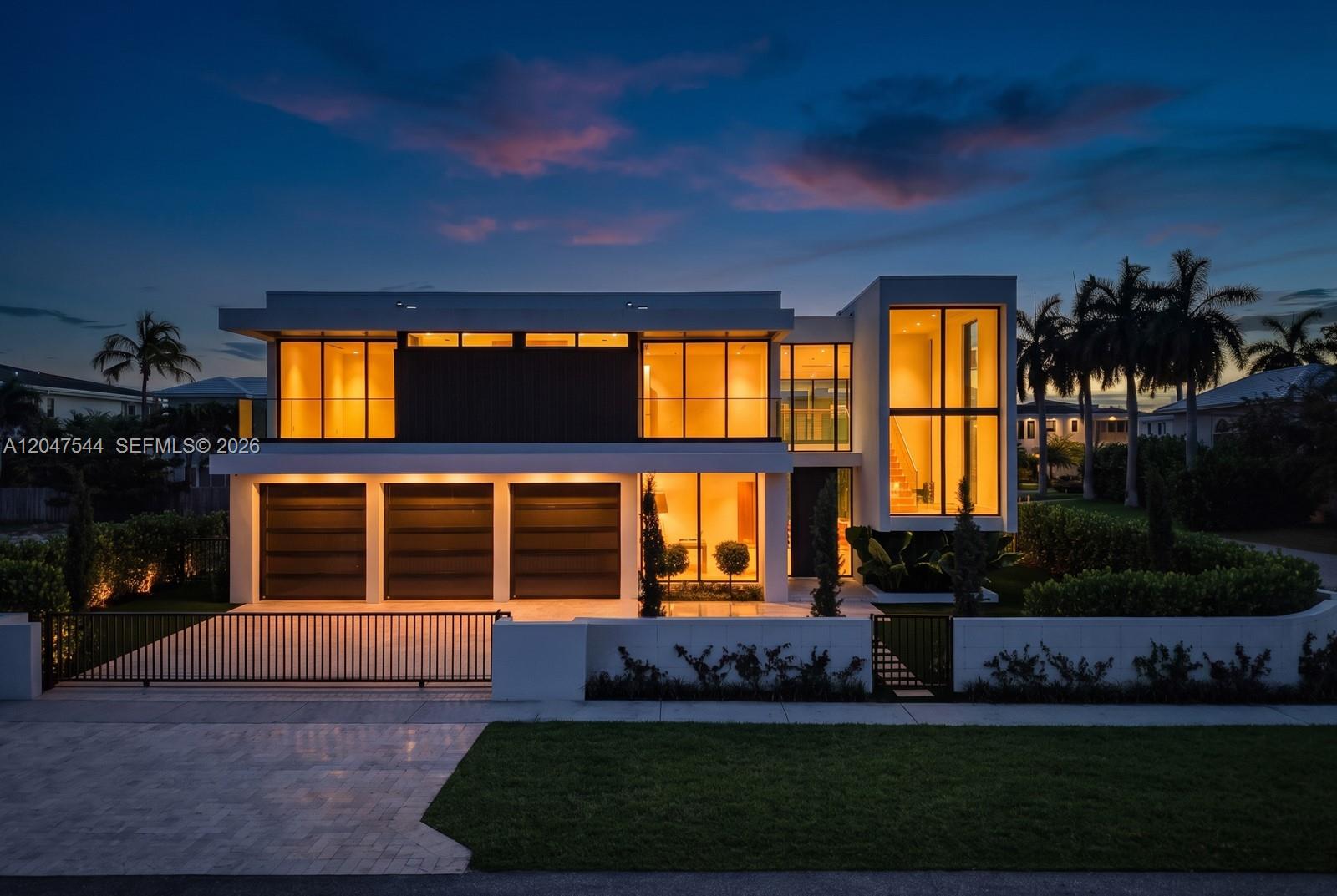 1099 Northeast 4th Avenue Boca Raton, FL 33432 - Photo 4 of 89