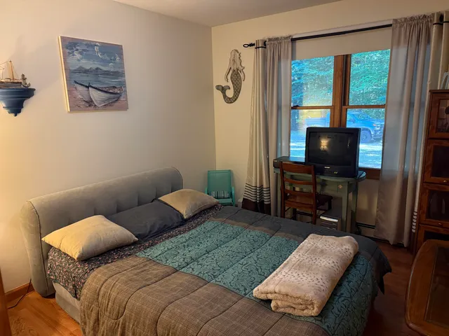 $345,000 | 4754 White Pine Lane, Cadillac, MI 49601