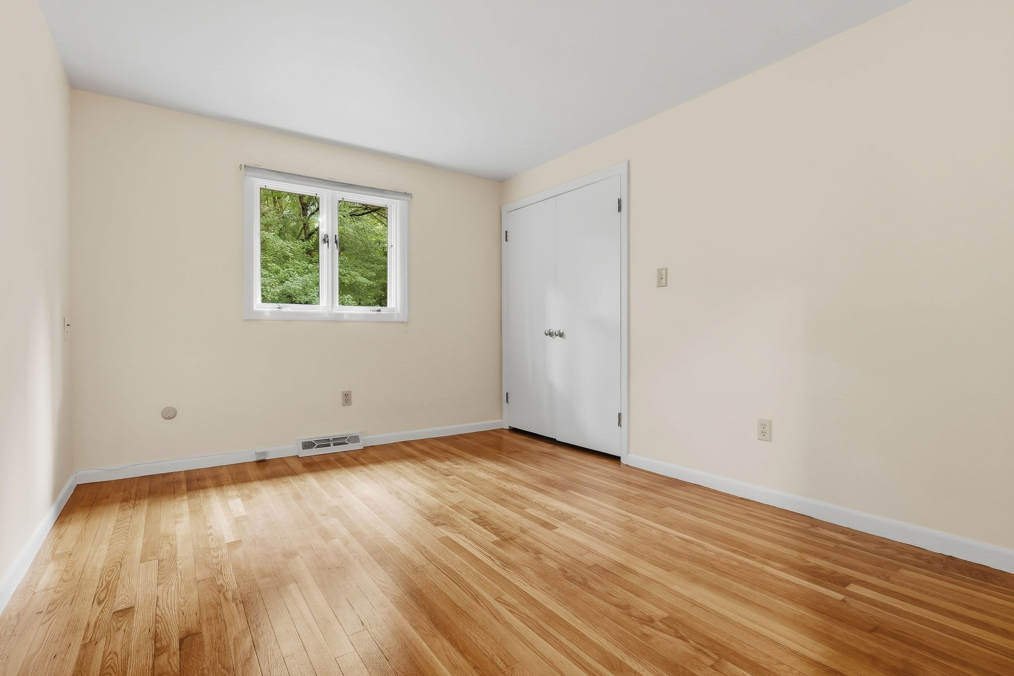 6 Bruce Road Danvers, MA 01923 - Photo 23 of 41 Gallery Image 23