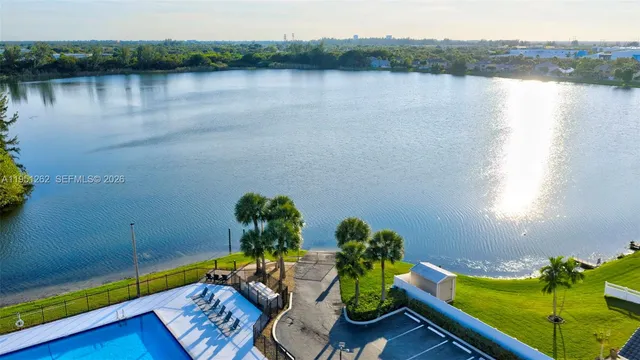 $429,000 | 6008 North Golden Beauty Lane, Tamarac, FL 33321