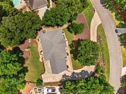 $875,000 | 5490 Hampstead Way, Johns Creek, GA 30097