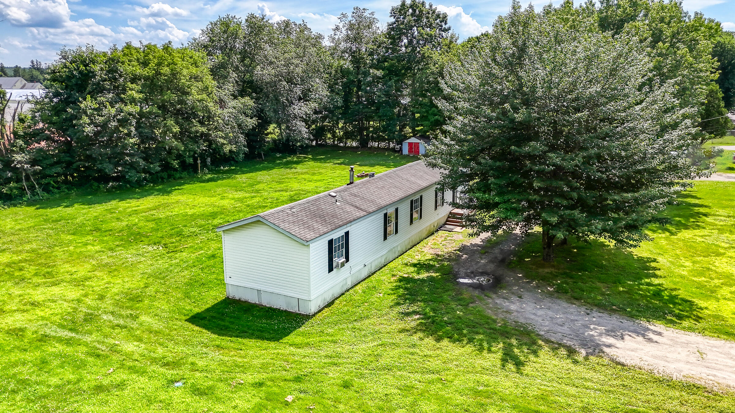 175-179 Maple Avenue Farmington, ME 04938 - Photo 3 of 27 109607ae-102