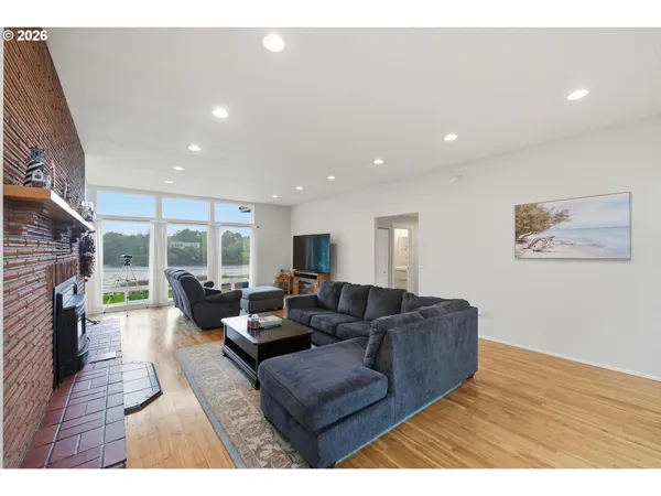 $499,000 | 654 Madrona Avenue, Port Orford, OR 97465