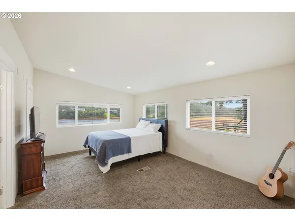 $499,000 | 654 Madrona Avenue, Port Orford, OR 97465