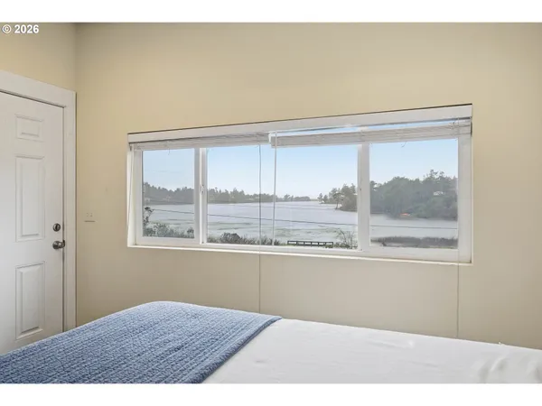 $499,000 | 654 Madrona Avenue, Port Orford, OR 97465