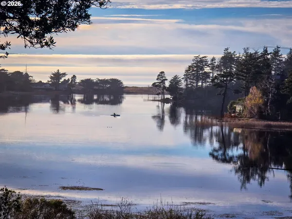 $499,000 | 654 Madrona Avenue, Port Orford, OR 97465