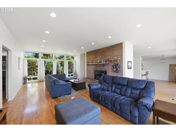 $499,000 | 654 Madrona Avenue, Port Orford, OR 97465