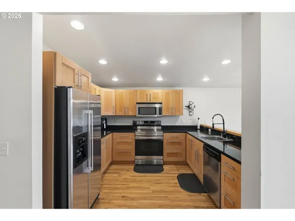 $499,000 | 654 Madrona Avenue, Port Orford, OR 97465