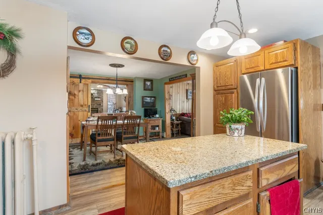 $399,900 | 10017 Mallory Road, New Hartford, NY 13413