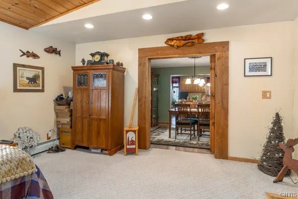 $374,900 | 10017 Mallory Road, New Hartford, NY 13413