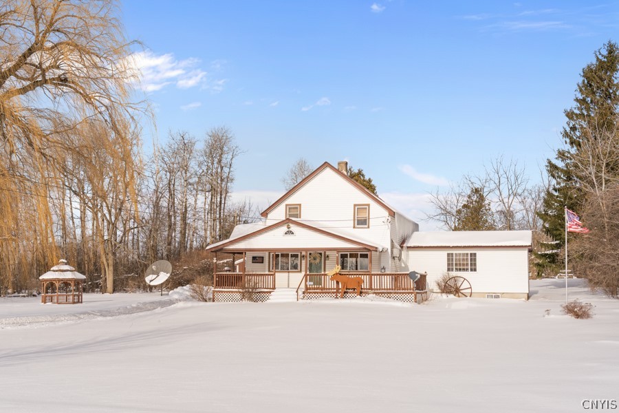 10017 Mallory Road New Hartford, NY 13413 - Photo 4 of 35