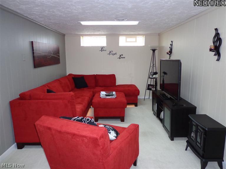 5715 Ridgewood Avenue Parma, OH 44129 - Photo 17 of 23