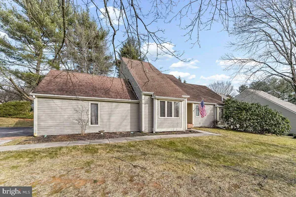 a front view of house with yard