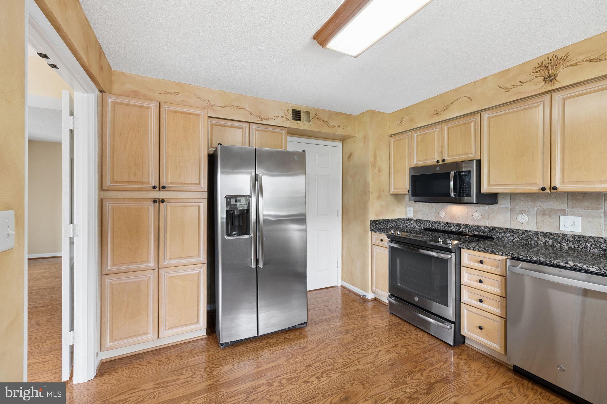 19385 Cypress Ridge Terrace, Unit 317 Leesburg, VA 20176 - Photo 30 of 34