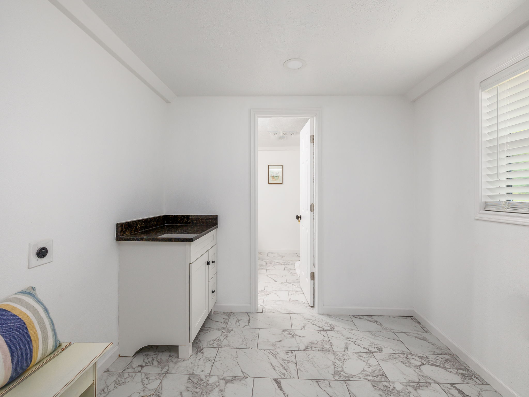 202 North Arendell Gause, TX 77857 - Photo 12 of 30 a view of utility room