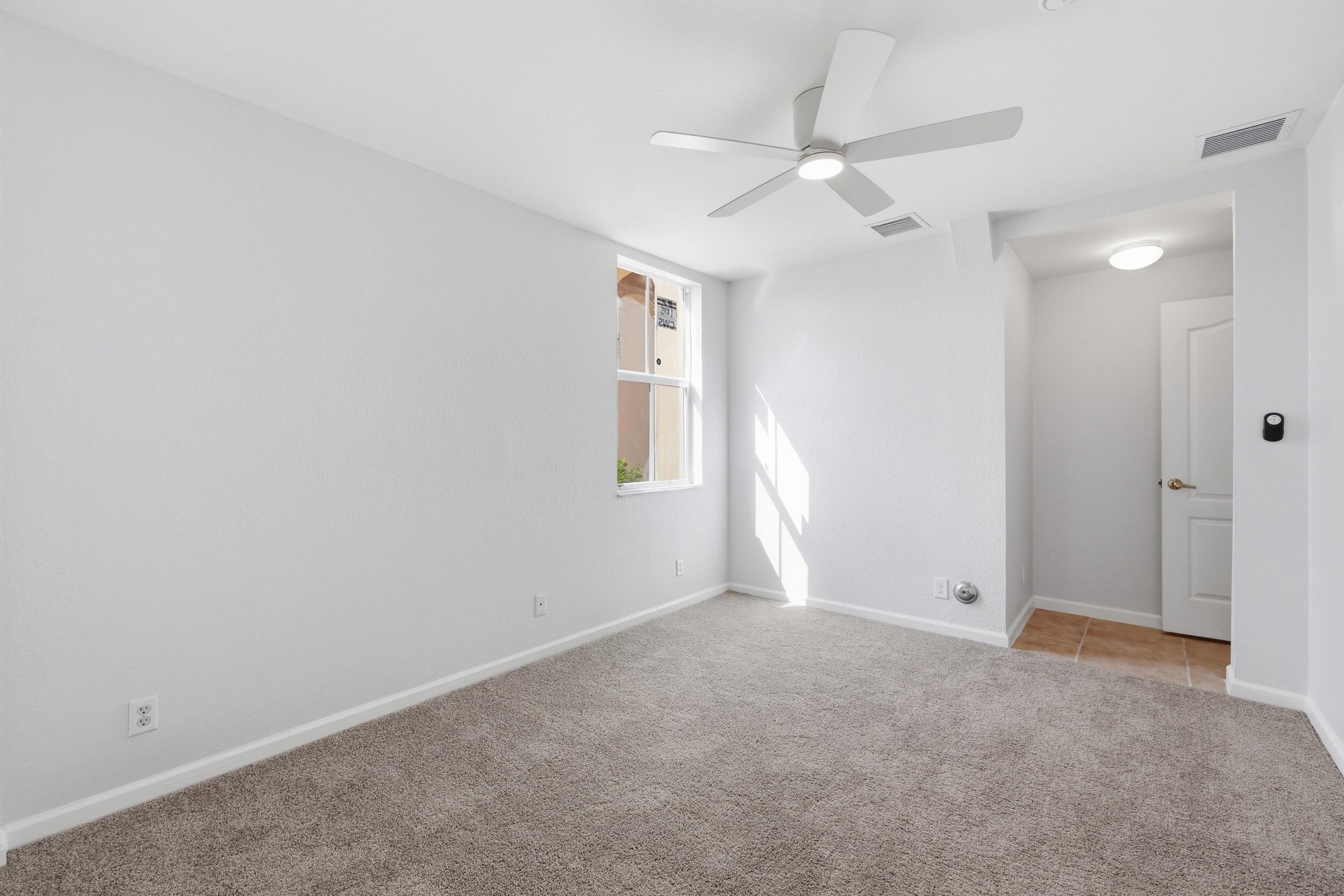 5601 Spanish River Road Fort Pierce, FL 34951 - Photo 13 of 39 32_8p3a9508