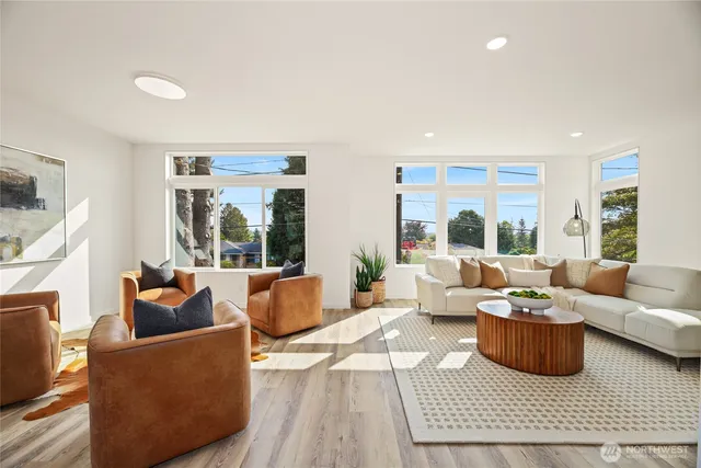 $1,250,000 | 12037 Fremont Avenue North, Unit 1, Seattle, WA 98133