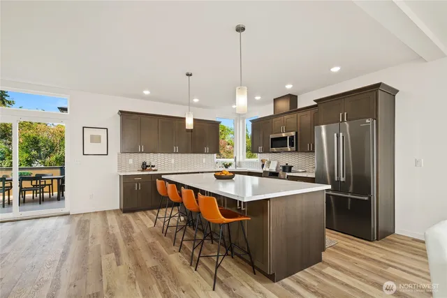 $1,250,000 | 12037 Fremont Avenue North, Unit 1, Seattle, WA 98133