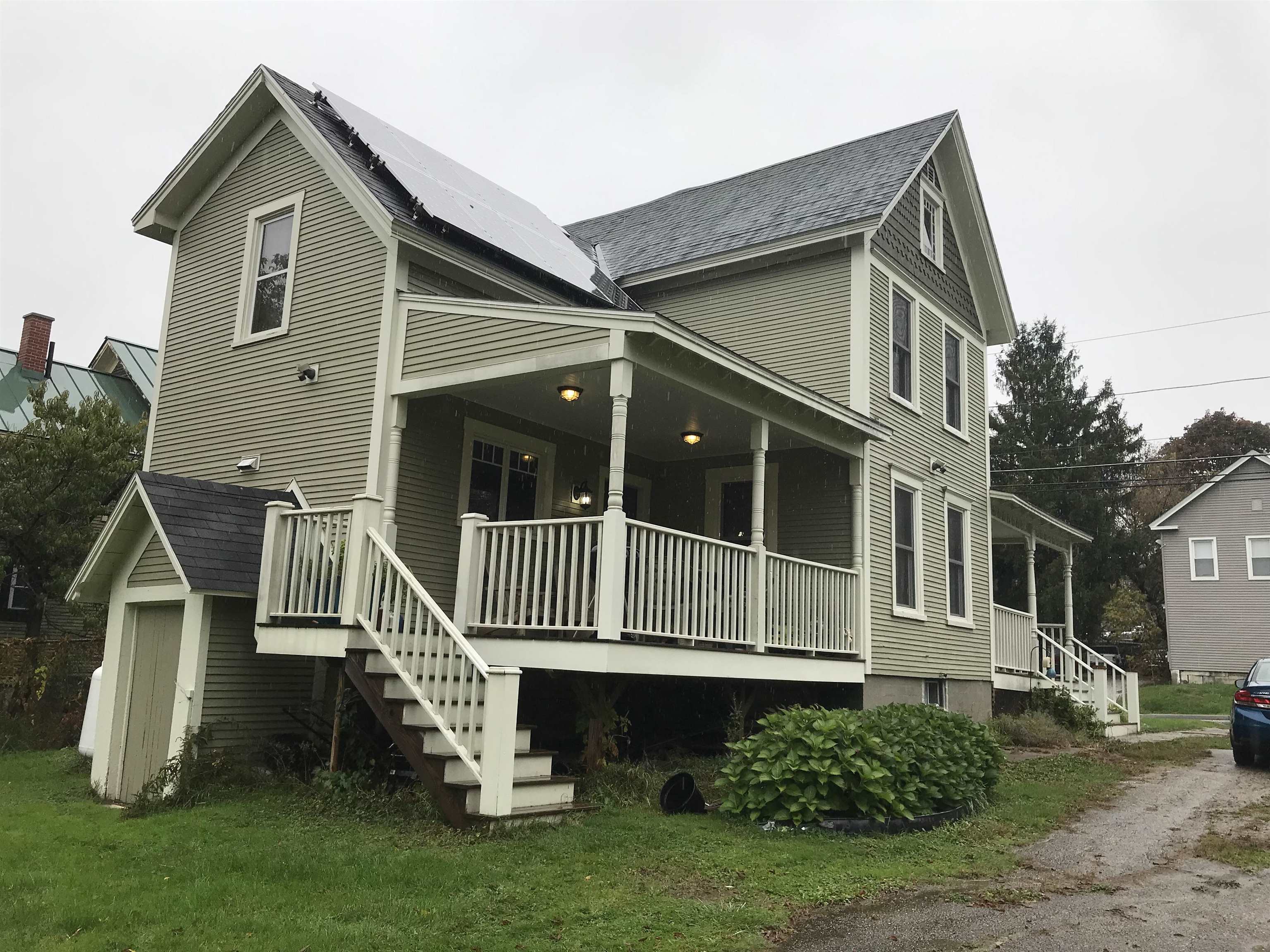 39 Pine Street Rutland, VT 05701 - Photo 2 of 39