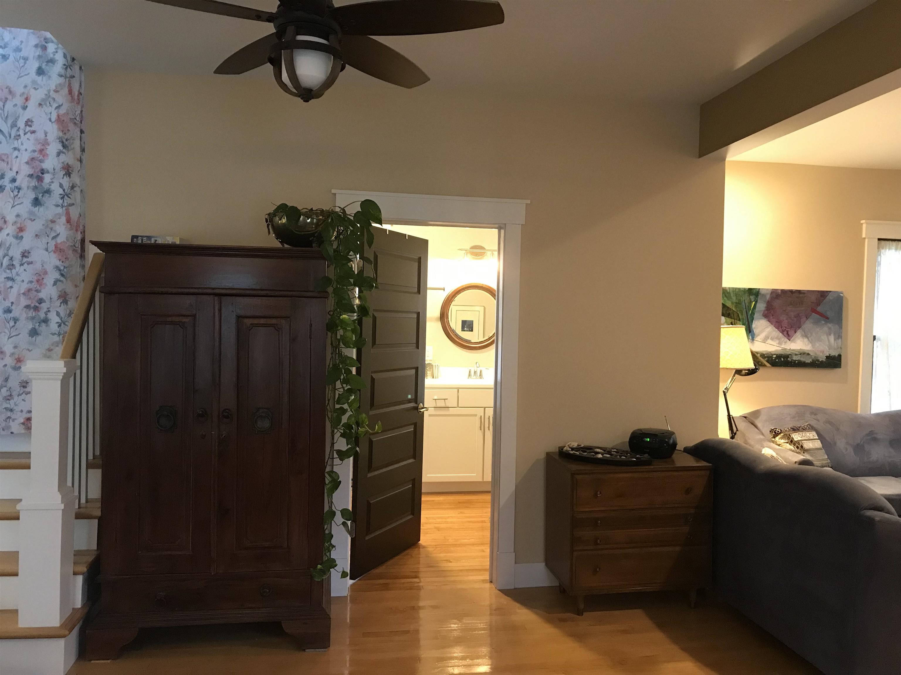 39 Pine Street Rutland, VT 05701 - Photo 4 of 39