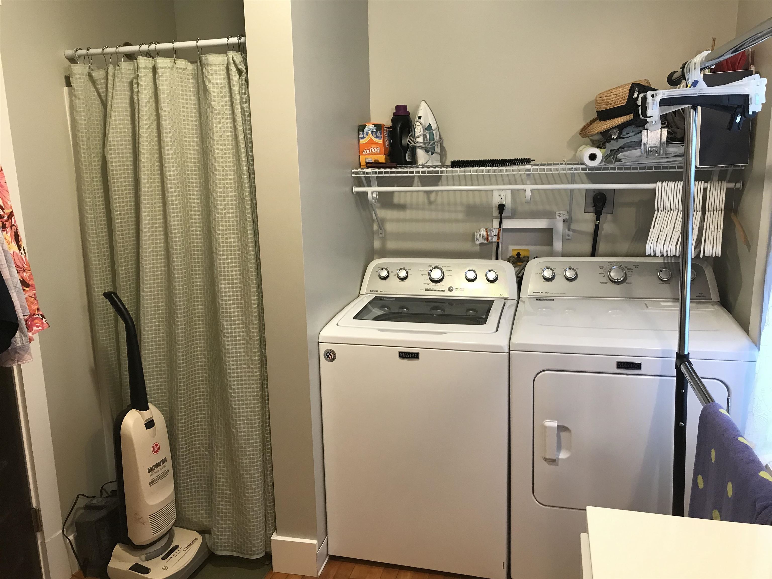 39 Pine Street Rutland, VT 05701 - Photo 5 of 39