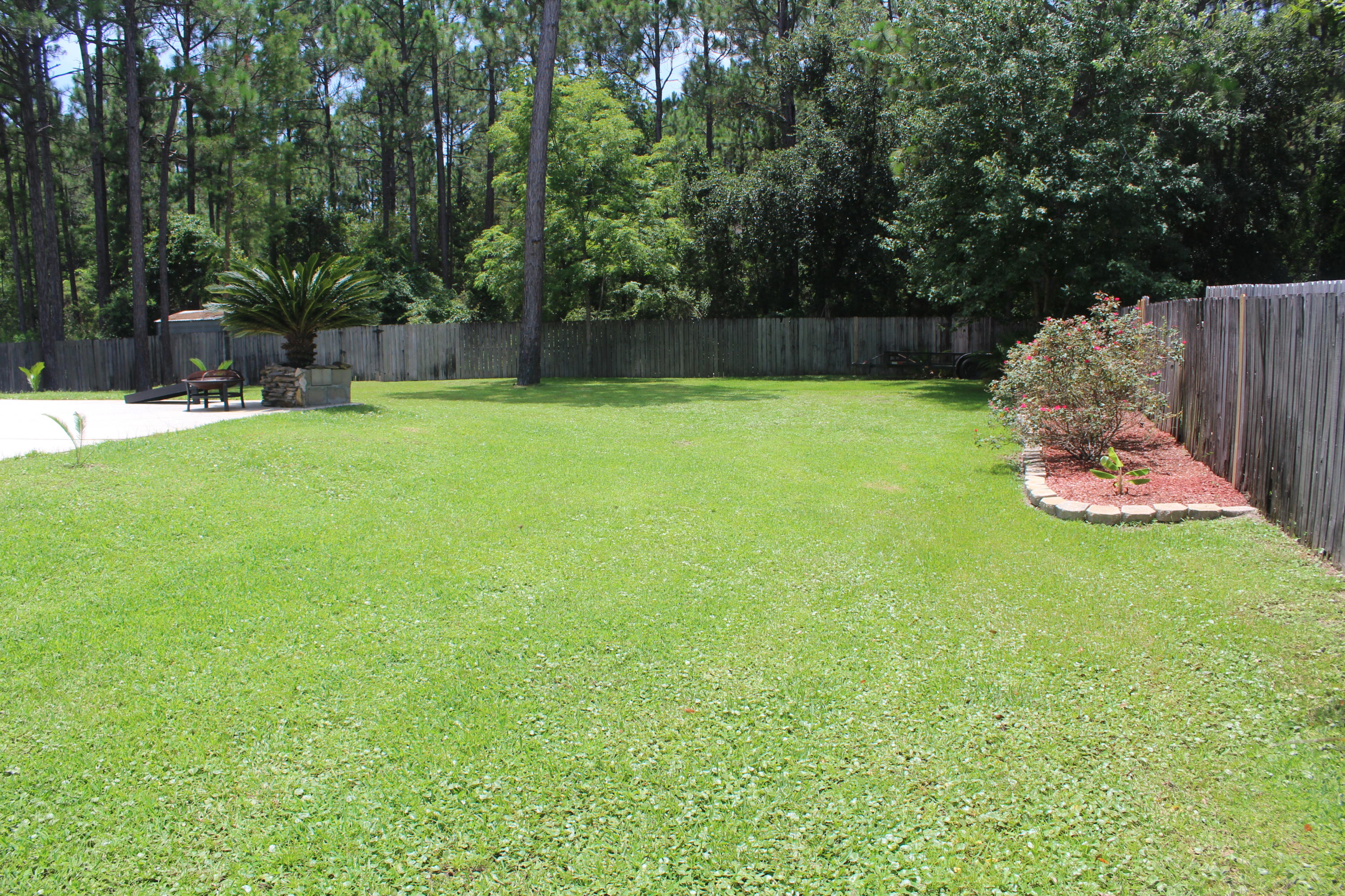 2509 Crescent Road Navarre, FL 32566 - Photo 32 of 34
