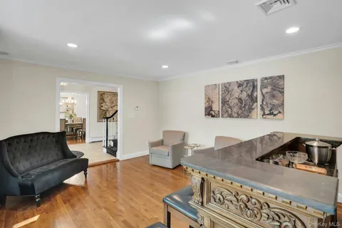 $1,299,000 | 65 Shoreham Drive East, Dix Hills, NY 11746