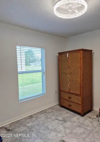 $275,000 | 497 Live Oak Loop, Crescent City, FL 32112