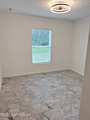 $275,000 | 497 Live Oak Loop, Crescent City, FL 32112