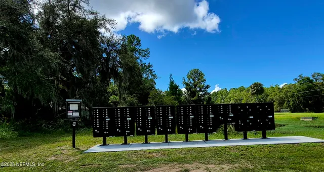 $275,000 | 497 Live Oak Loop, Crescent City, FL 32112