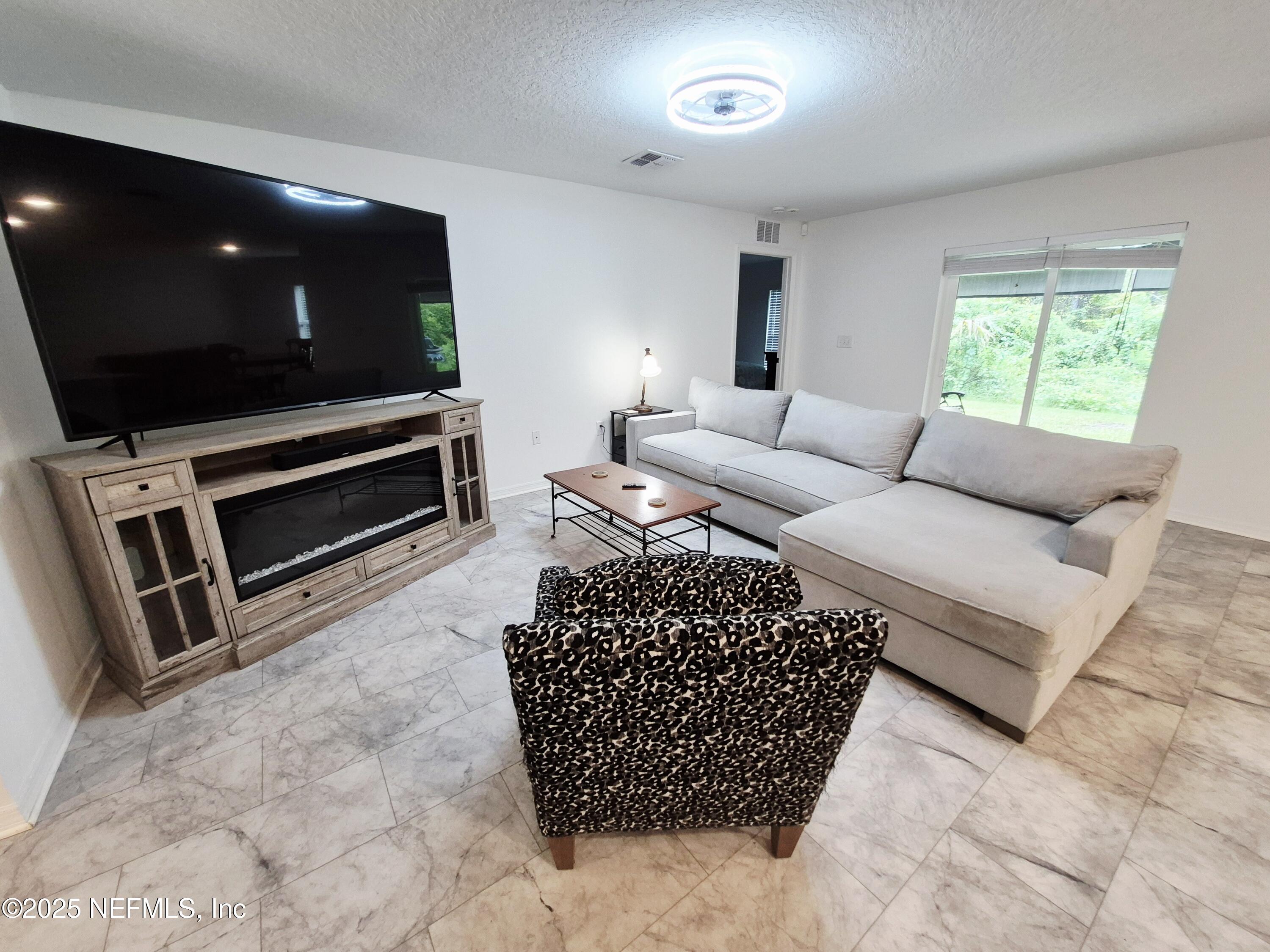 497 Live Oak Loop Crescent City, FL 32112 - Photo 9 of 22 14935