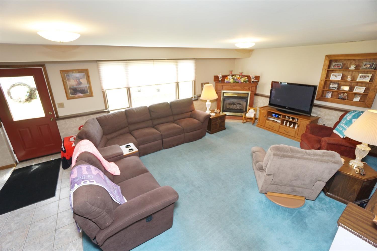 7261 Pippin Road Cincinnati, OH 45239 - Photo 8 of 33 Gallery Image 8