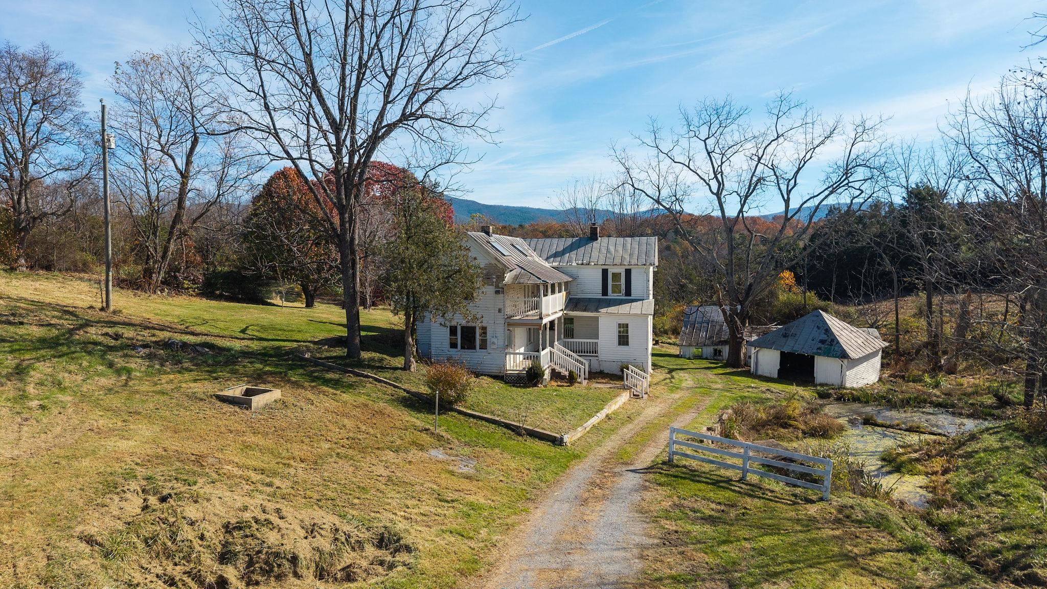 5818 Lee Jackson Highway Raphine, VA 24472 - Photo 27 of 66