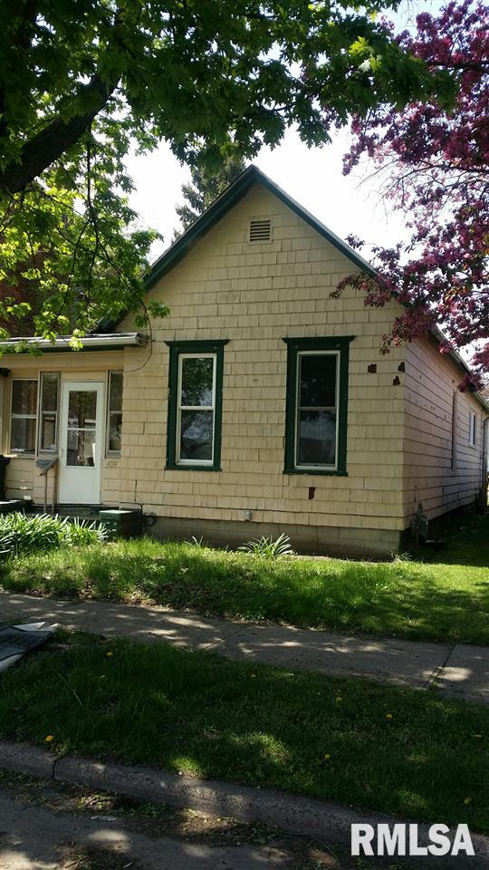 404 North 3rd Street Clinton, IA 52732 - Photo 2 of 21 Gallery Image 2