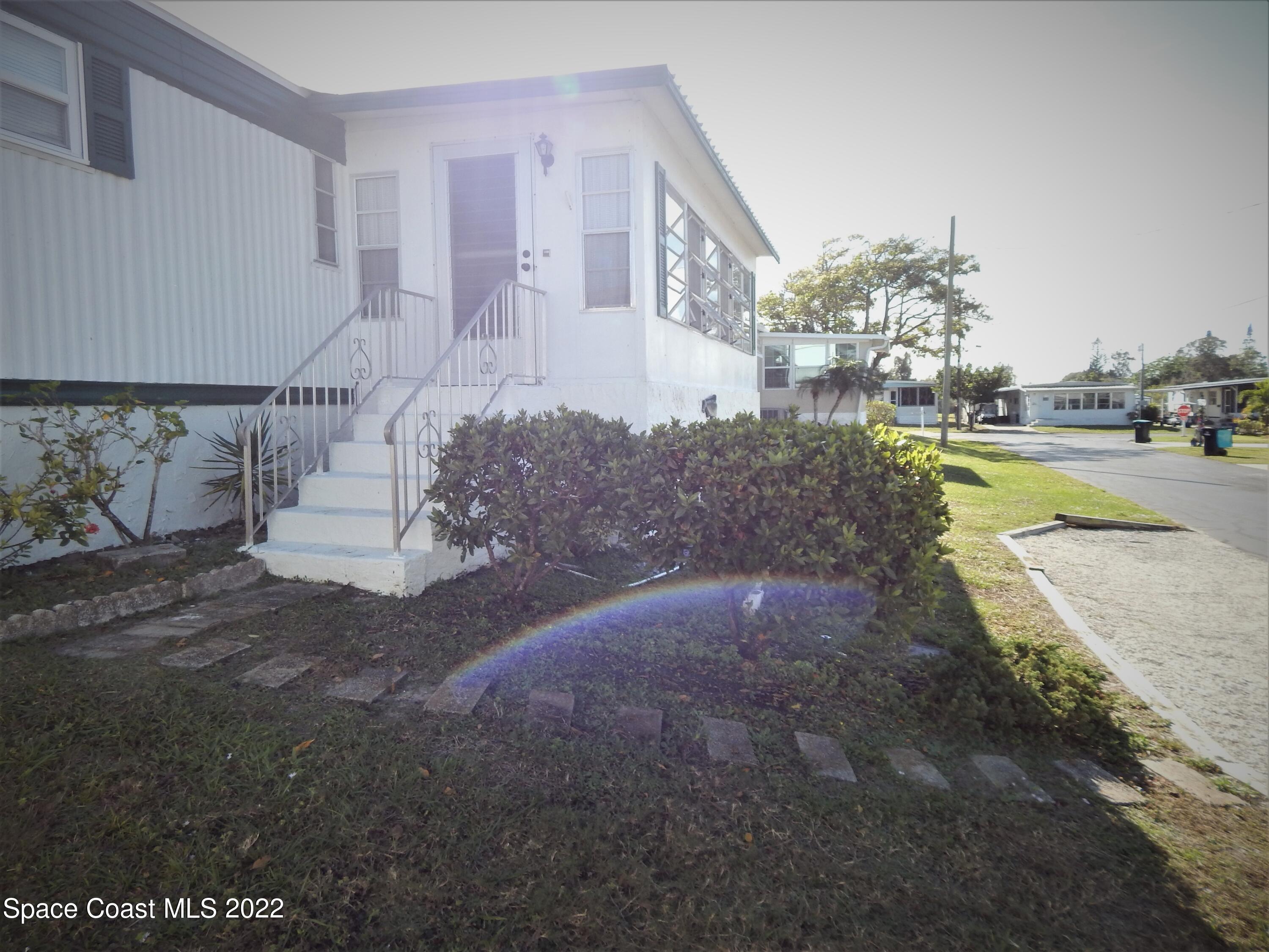3112 Tangelo Drive Northeast Palm Bay, FL 32905 - Photo 4 of 42 a view of outdoor space and yard
