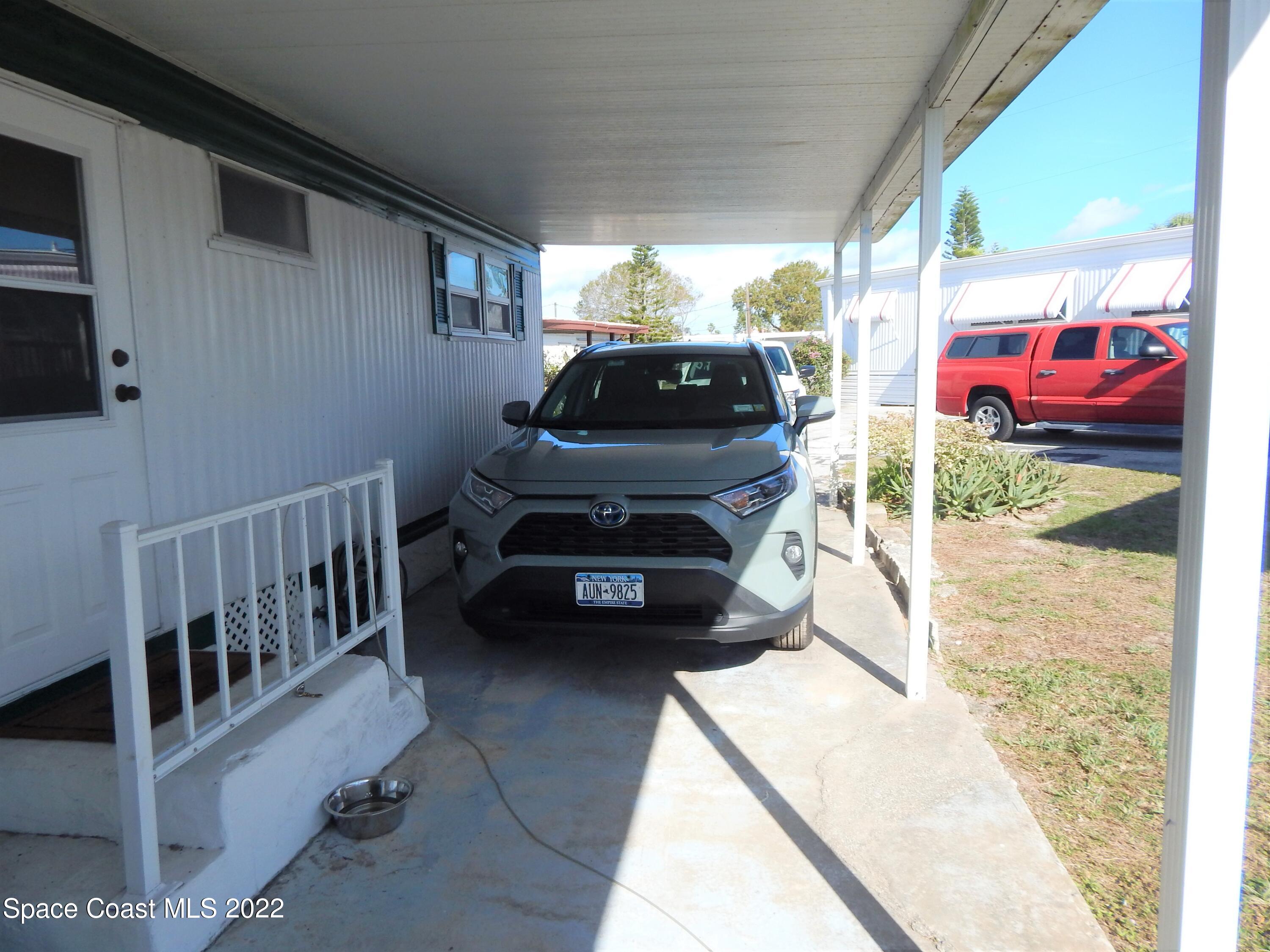 3112 Tangelo Drive Northeast Palm Bay, FL 32905 - Photo 6 of 42 a view of entryway with interior