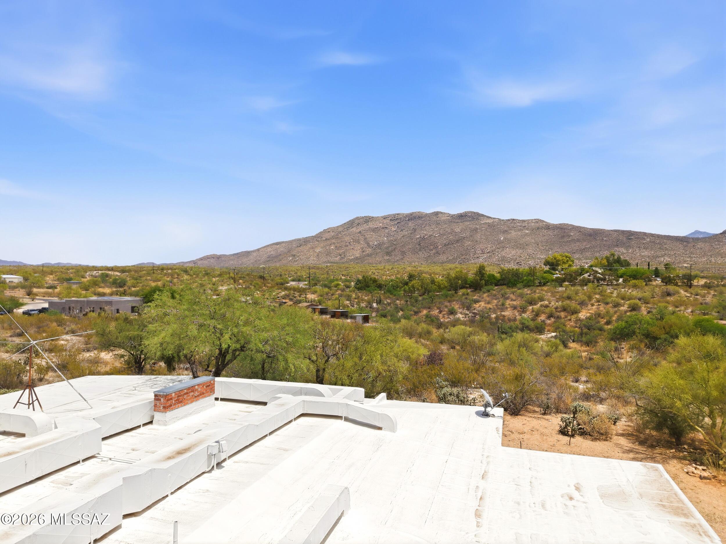 11770 East Irvington Road Tucson, AZ 85747 - Photo 7 of 16 Rooftop Deck